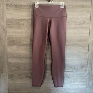 ALO Yoga Women's Leggings in Muave